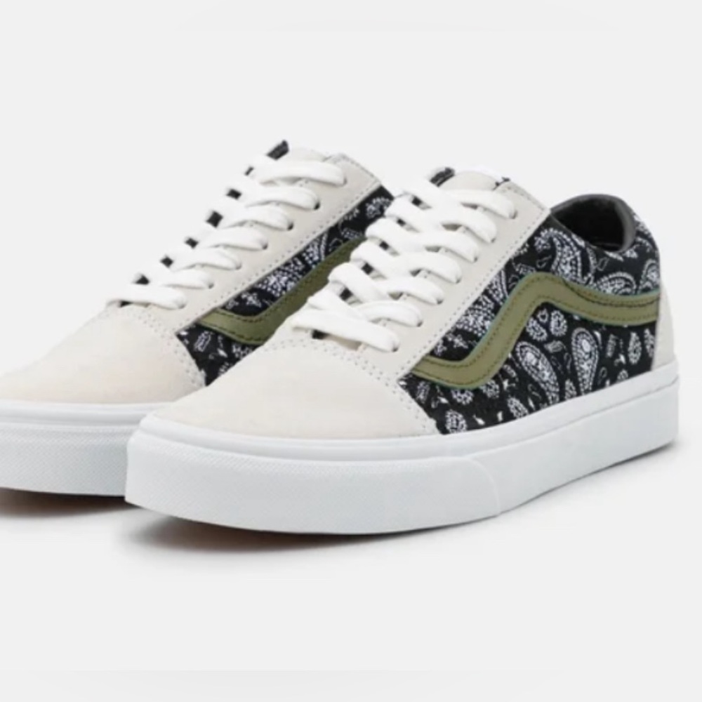 Vans Men’s Old Skool Paisley Suede White/Black size 11.5